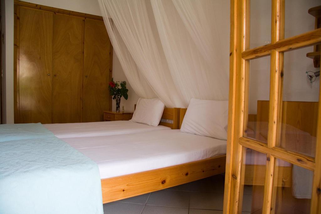 Anna Maria Studios Agios Nikolaos  Phòng bức ảnh